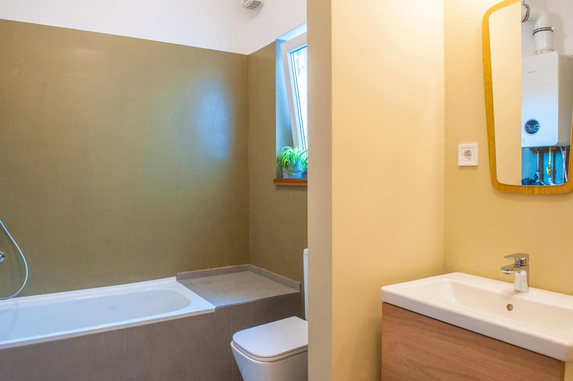 Spacious 2 Story Loft W Balcony Near Opera, Andrassy Budapest Exterior photo